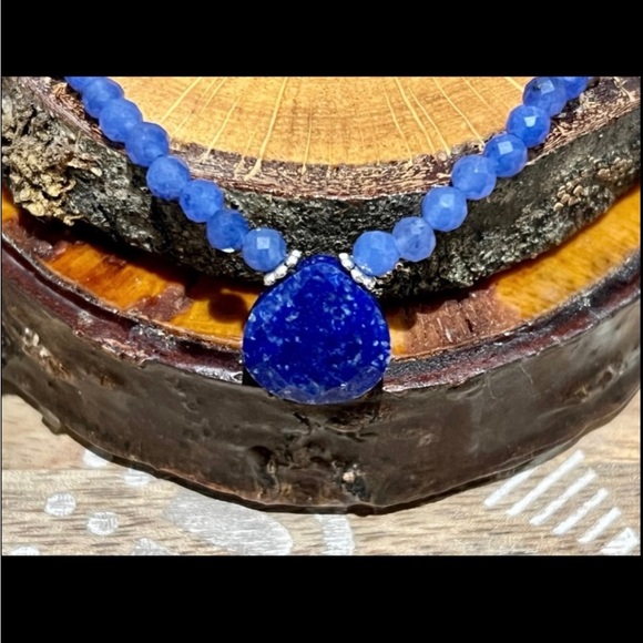 New Gorgeous Lapis Lazuli Teardrop Choker Necklace With Silver Tone Toggle Clasp - Picture 5 of 10